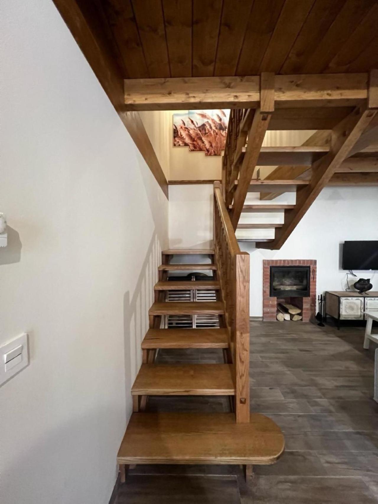 Casa Moises En Bimenes Villa ภายนอก รูปภาพ