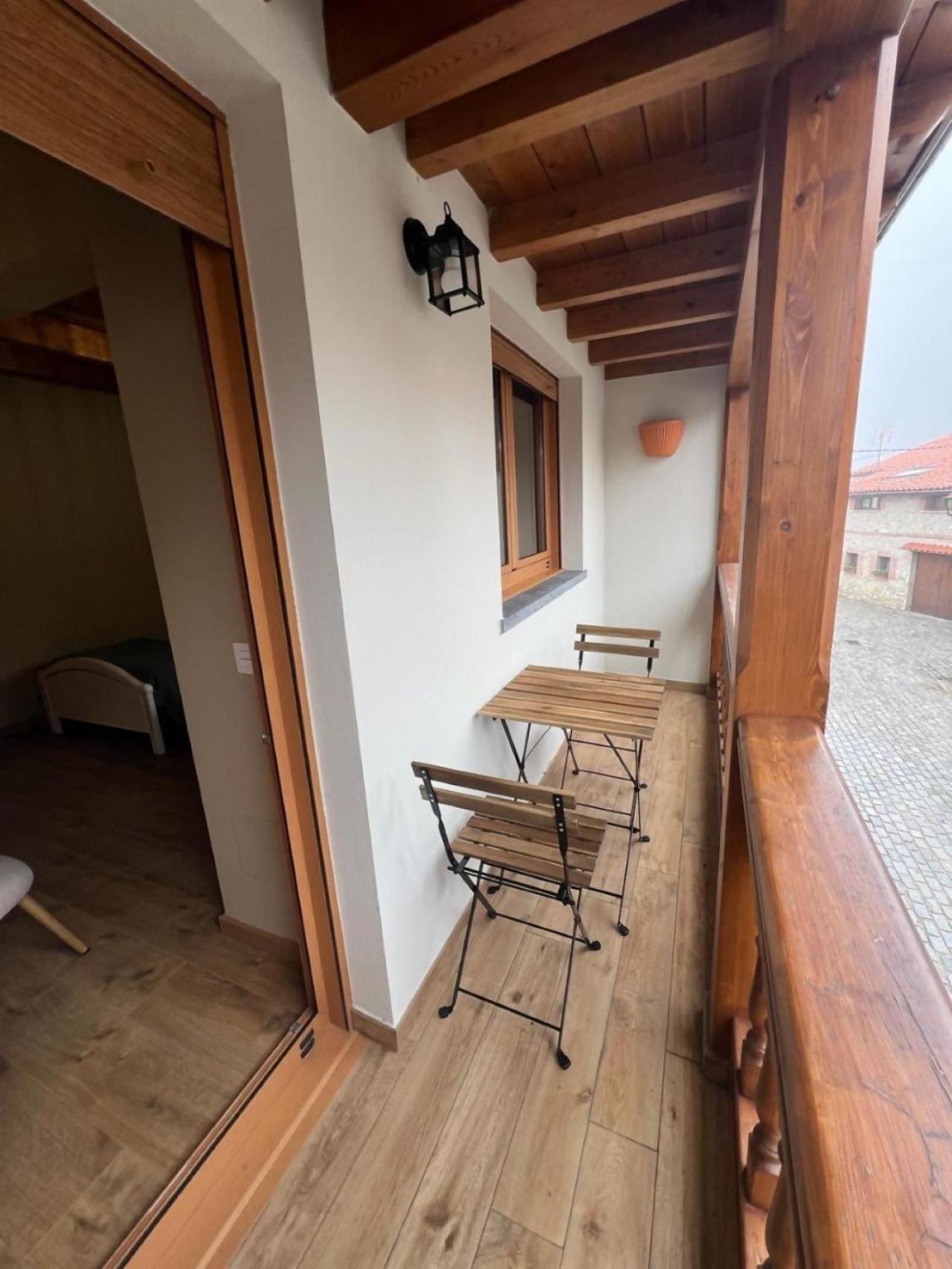 Casa Moises En Bimenes Villa ภายนอก รูปภาพ
